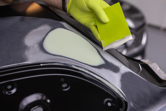 GAP 25 - Zelfnivellerende plamuur – 1kg + verharder