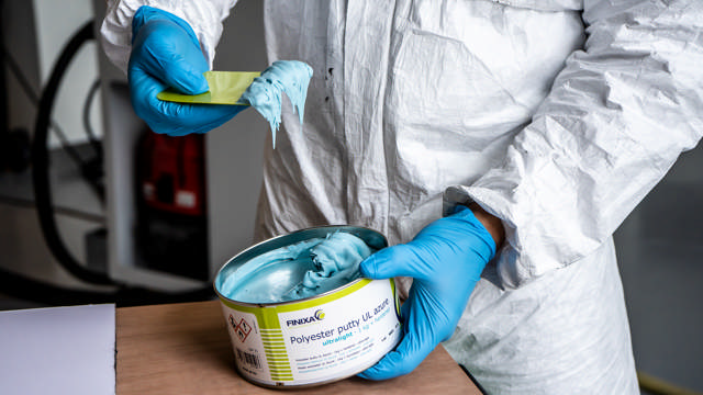 GAP 31 - Polyester plamuur UL Azure 1kg + verharder - ultra light