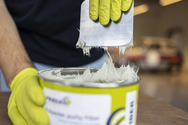 GAP 40 - Polyester plamuur 1.8kg + verharder - fiber