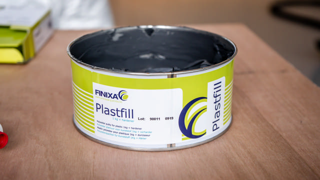 GAP 70 - Plastfill-Polyester plamuur voor kunststof- 1kg + verharder