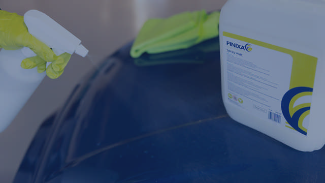 Dry, protect and add gloss with spray wax
