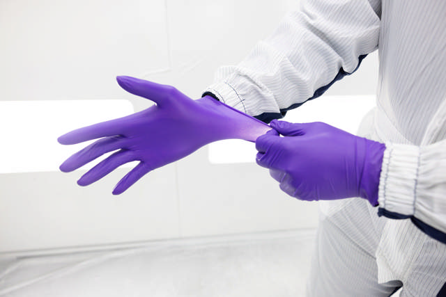 GLA 09 - Nitril Einweghandschuhe Violette - L 100st.